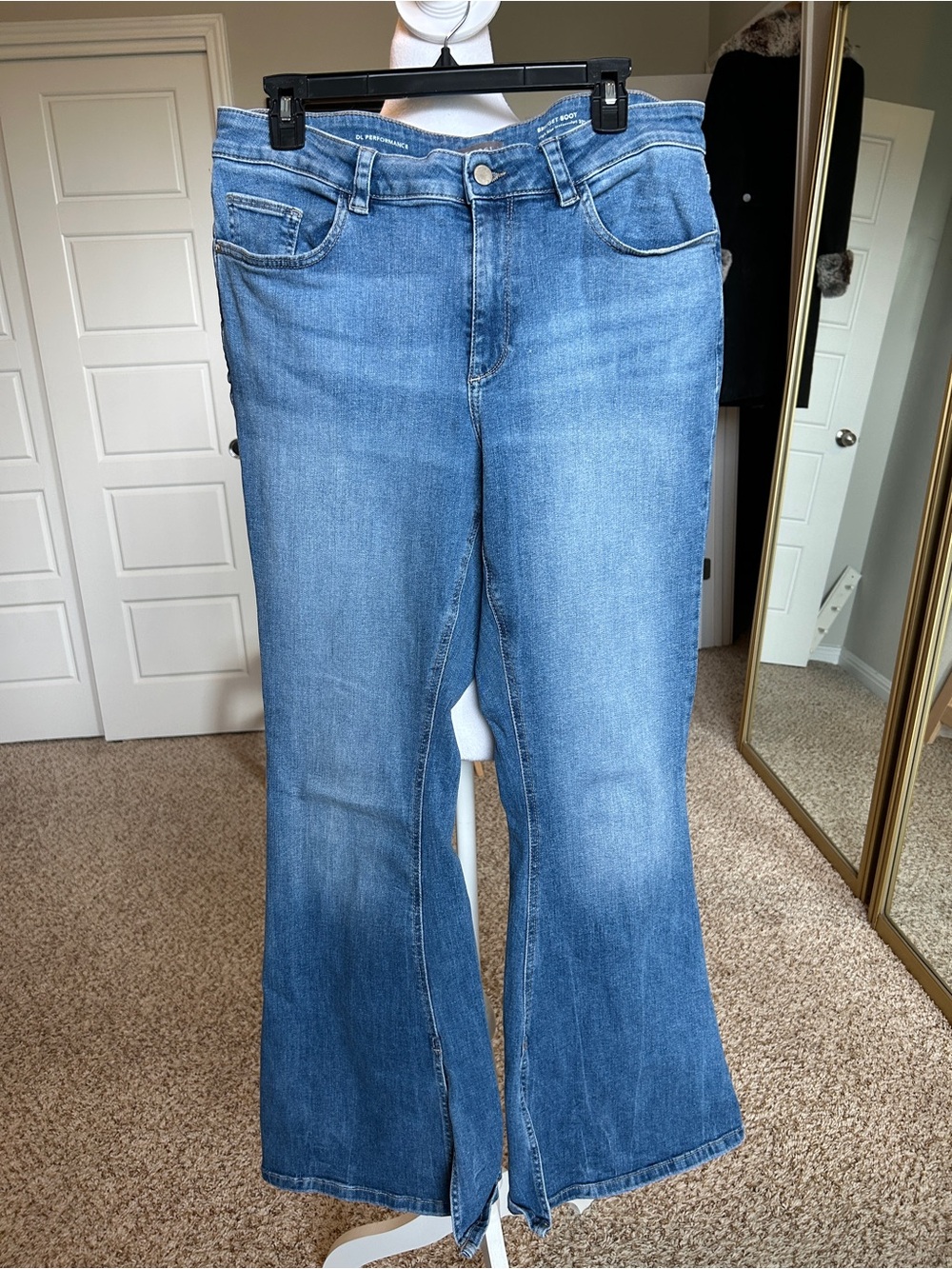 DL1961 Performance Bridget Boot Hi-Rise Instasculpt 32” Jeans Size 16W